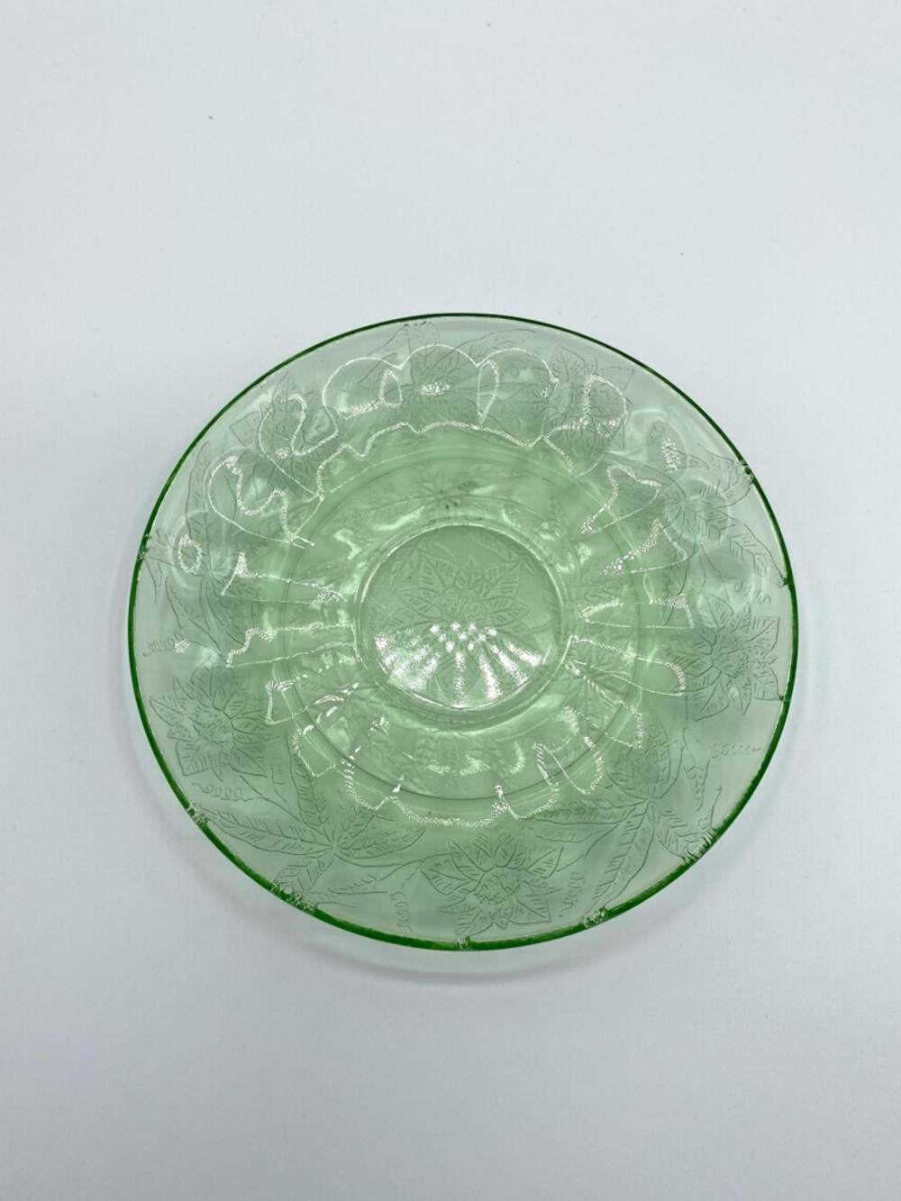 Vintage Jeannette Co. Uranium Green Depression Glass Teacup and Saucer Set 2 - Picture 7 of 12